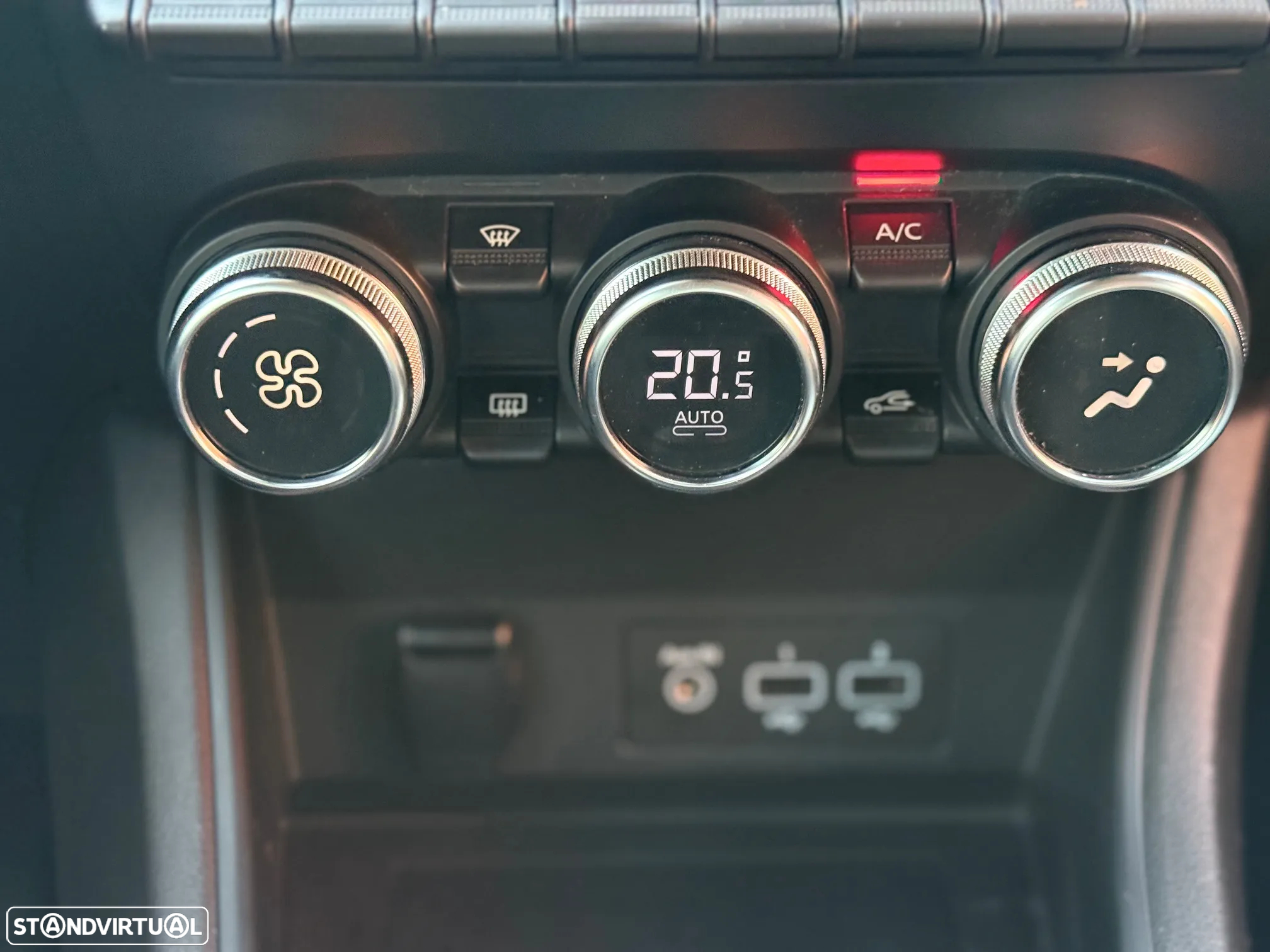 Renault Captur 1.0 TCe Exclusive - 9