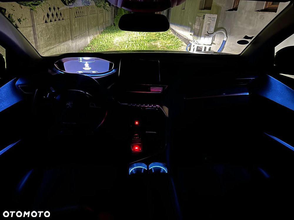 Peugeot 3008 - 22