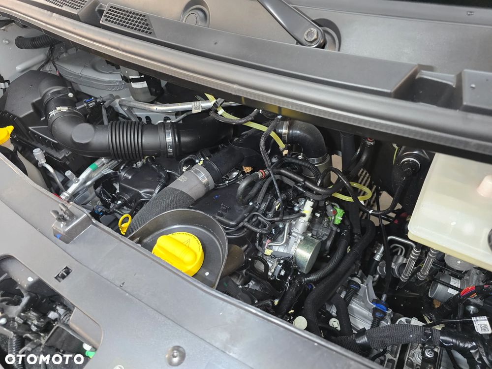Renault MASTER 17Km WYWROTKA 3 STRONNA 1011Kg Ładowność SILNIK 2,3 AUTO NIE UŻYWANE NA GWARANCJI STAN NOWY NOWY NOWY SALON POLSKA TO SŁONIK BOGATE WYPOSAŻENIE HAK LEDY KLIMA TEMPOMAT - 40