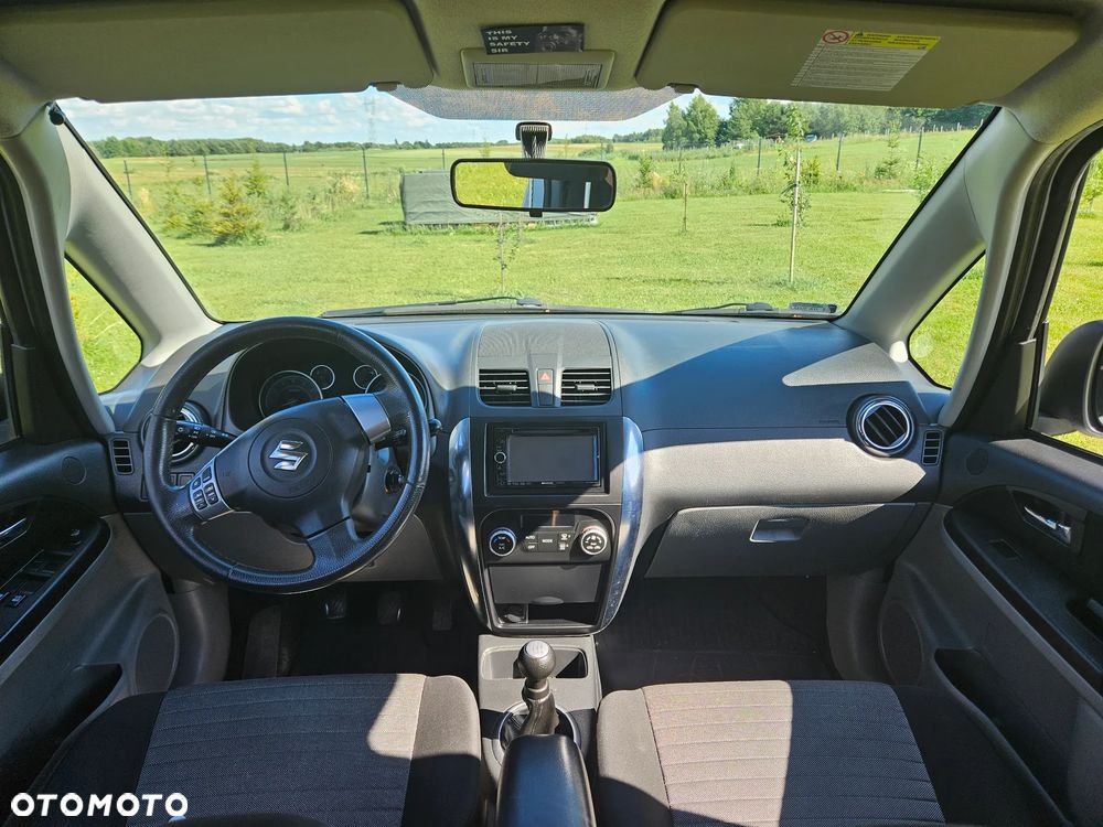 Suzuki SX4 - 20