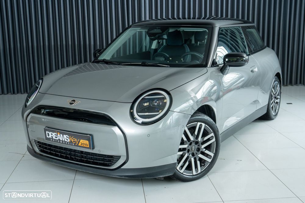 MINI 3 Portas Cooper SE Premium Classic - 2