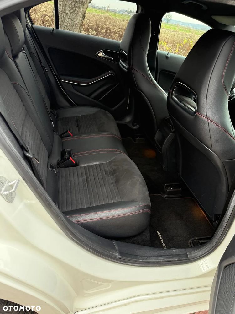 Mercedes-Benz Klasa A 250 4Matic 7G-DCT AMG Line - 15