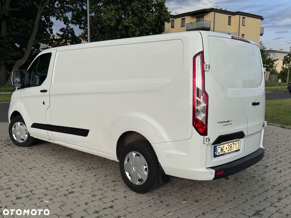 Ford TRANSIT CUSTOM - 22
