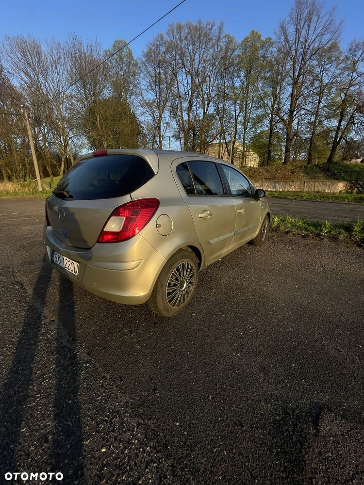 Opel Corsa 1.4 16V Enjoy - 7