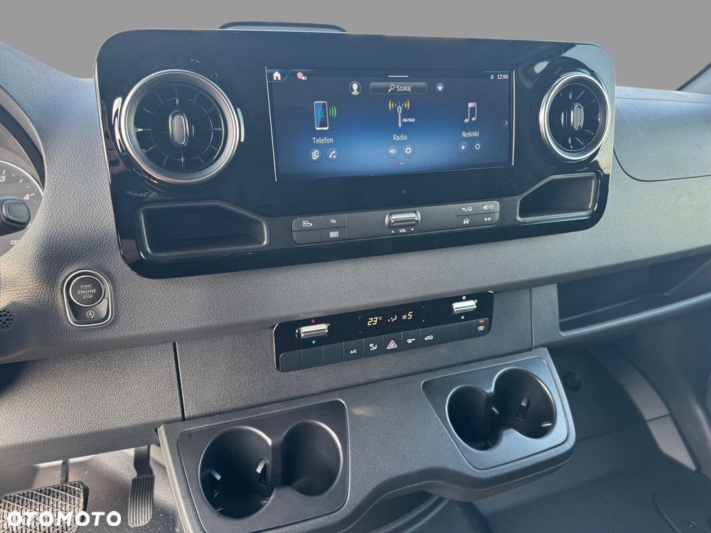 Mercedes-Benz Sprinter 319 CDI KA OM654 długi PRO - 12