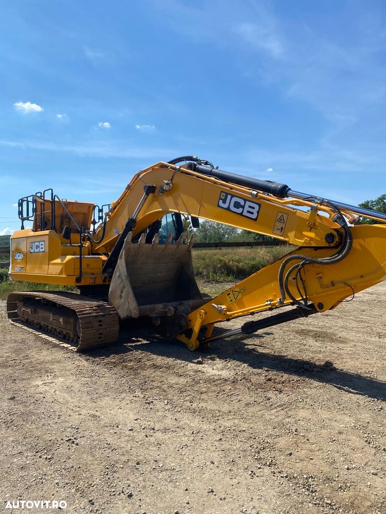 JCB 220 X L - 10