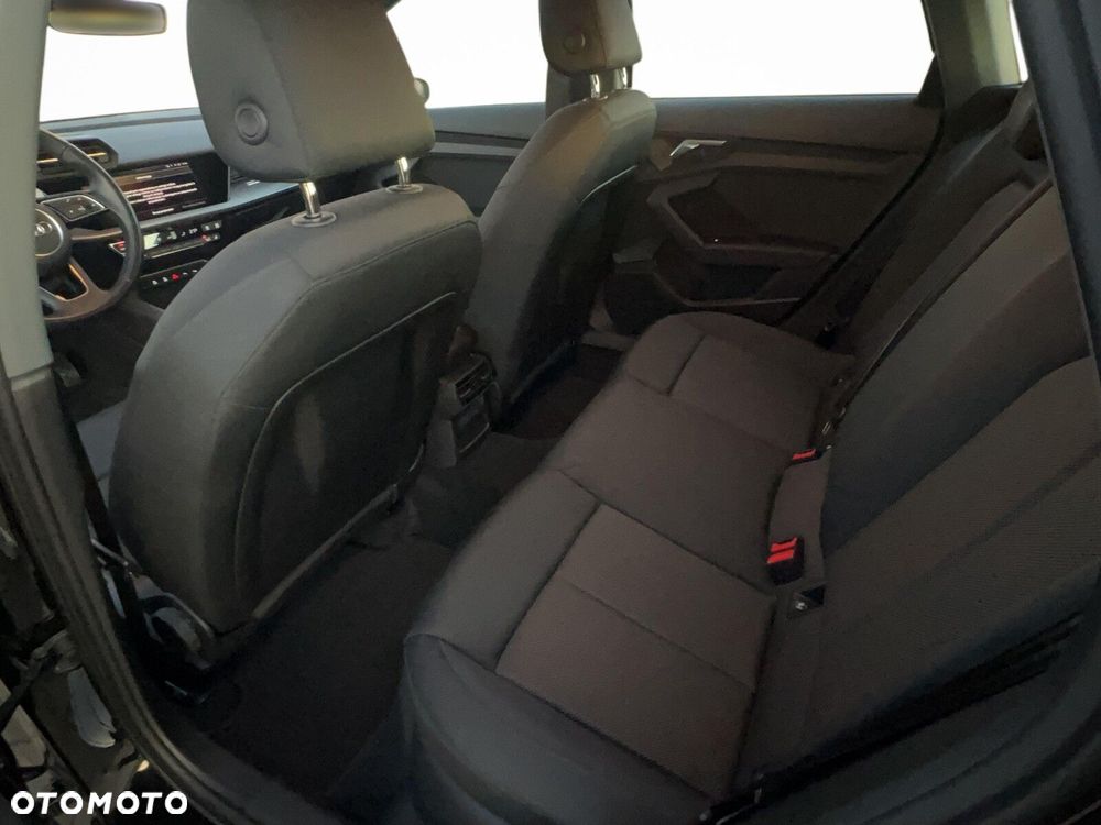 Audi A3 Sportback - 11