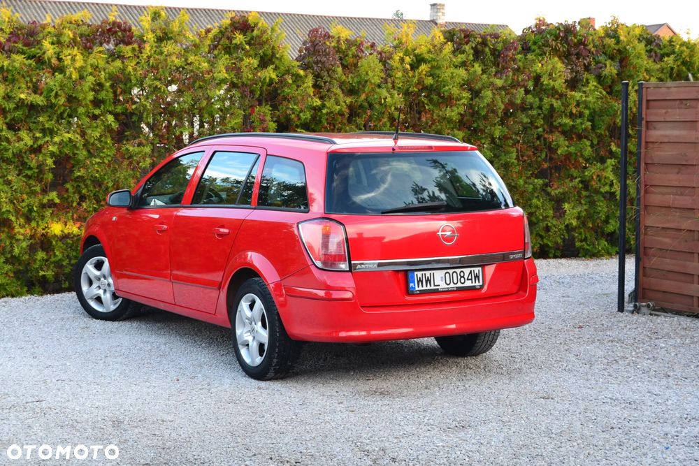 Opel Astra 1.7 CDTI Cosmo - 18