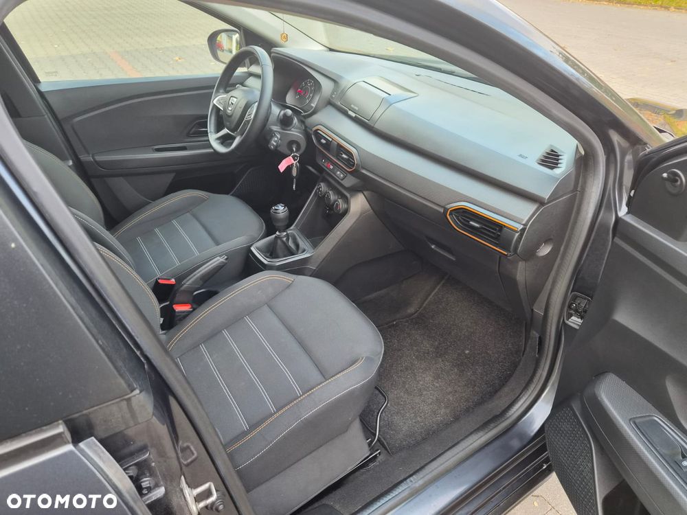 Dacia Sandero Stepway TCe 110 Expression + - 16