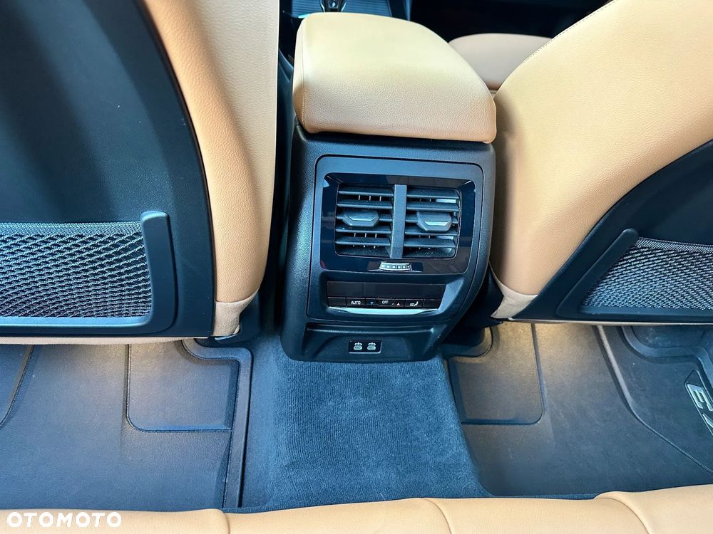 BMW X3 M M40i Sport Edition - 16