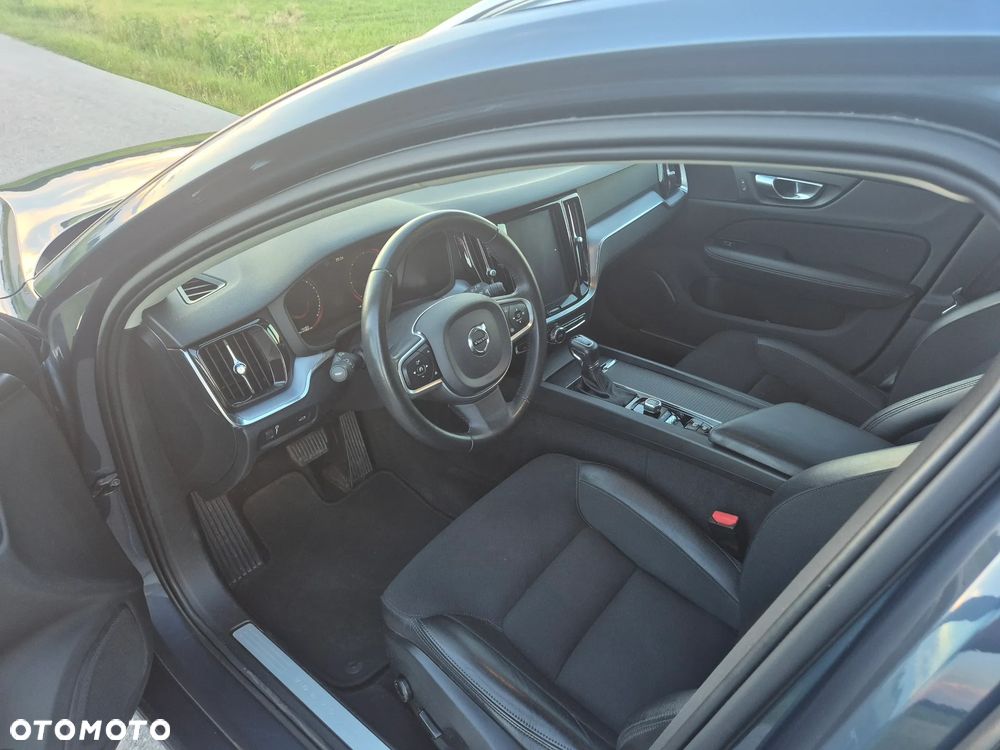 Volvo V60 D3 Geartronic Momentum Core - 6