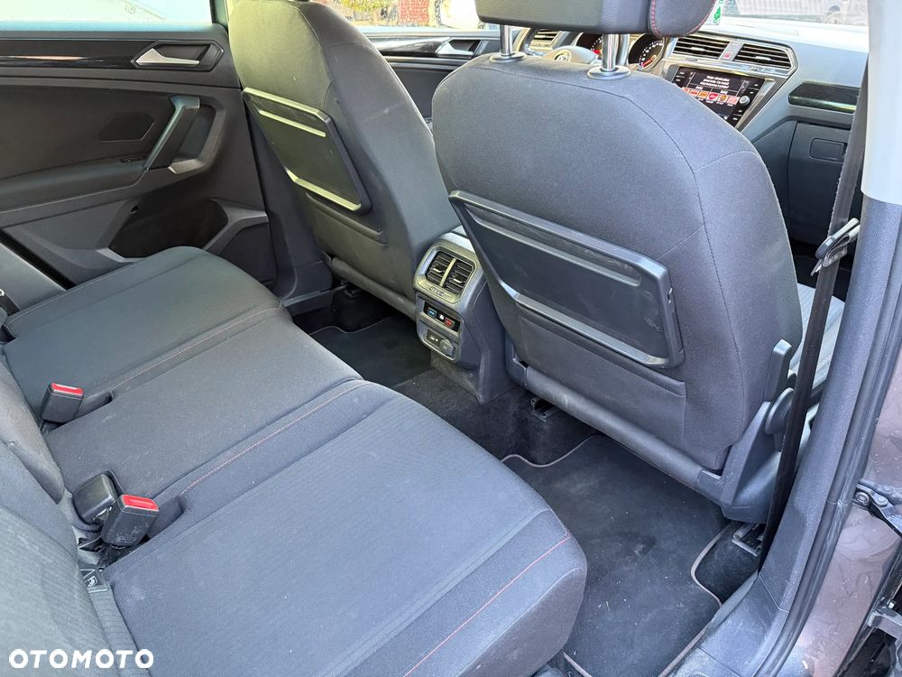 Volkswagen Tiguan - 8