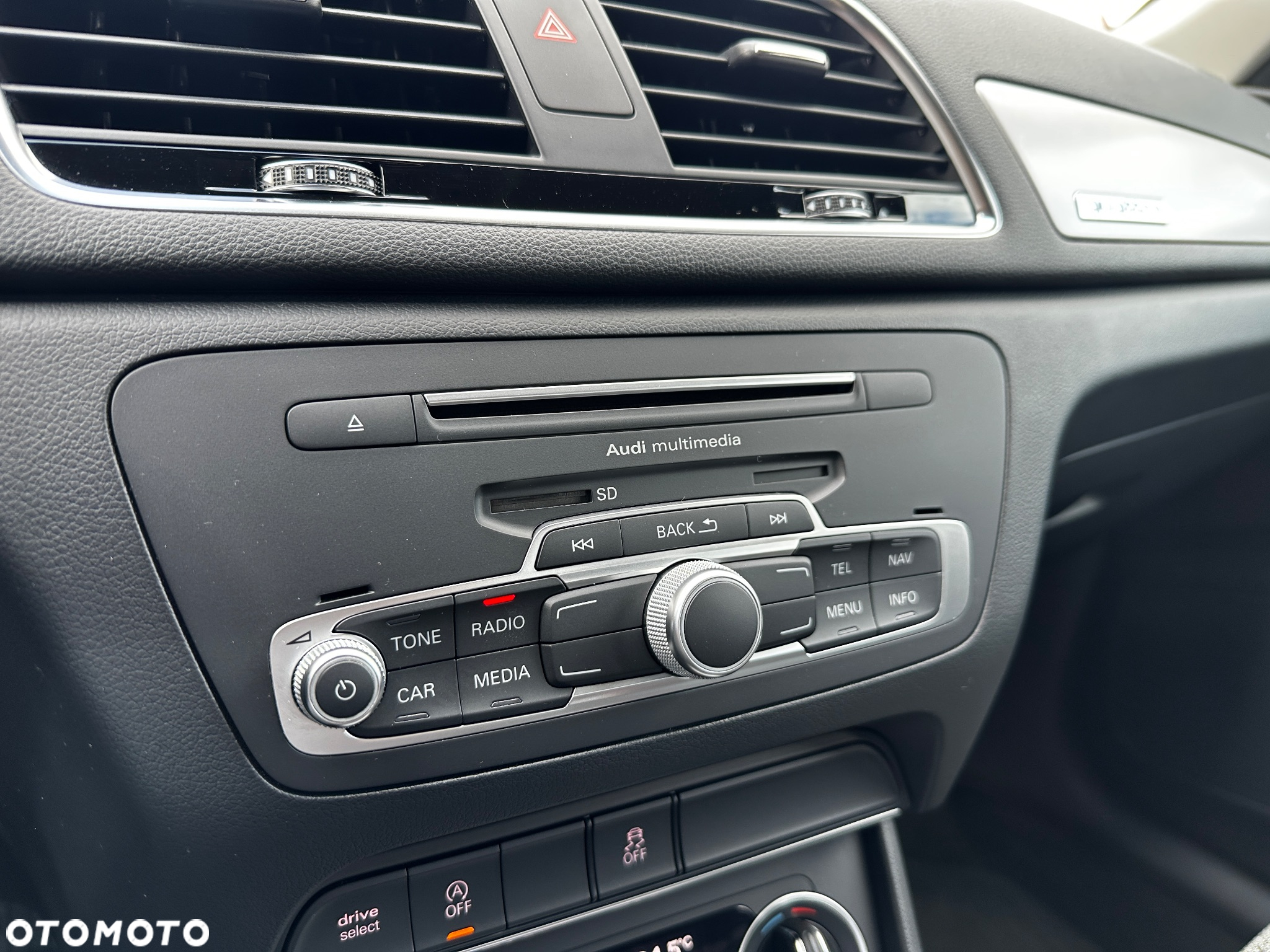 Audi Q3 2.0 TDI Quattro - 26