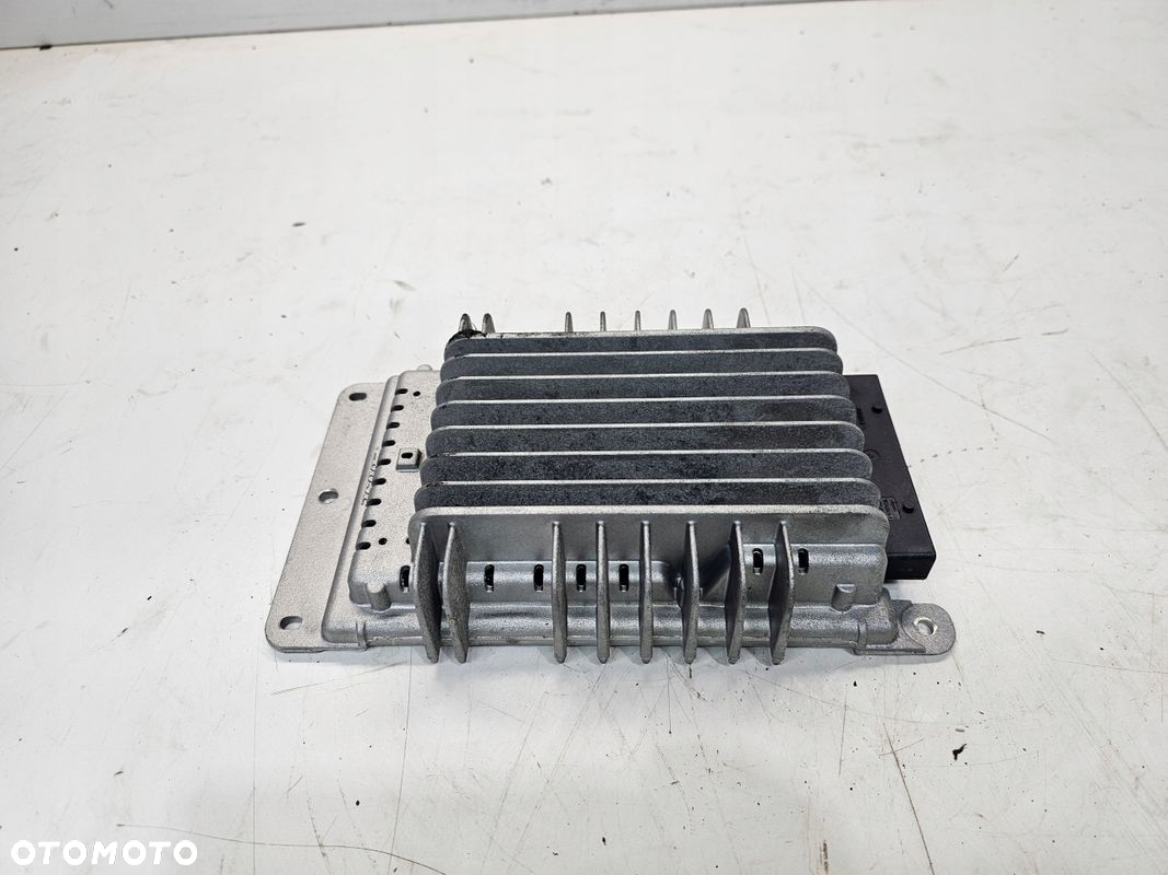 WZMACNIACZ BOSE AUDI A3 8P LIFT 8P4035223D - 2