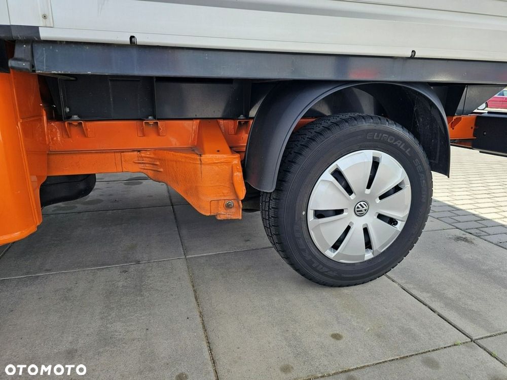 Volkswagen Transporter - 10
