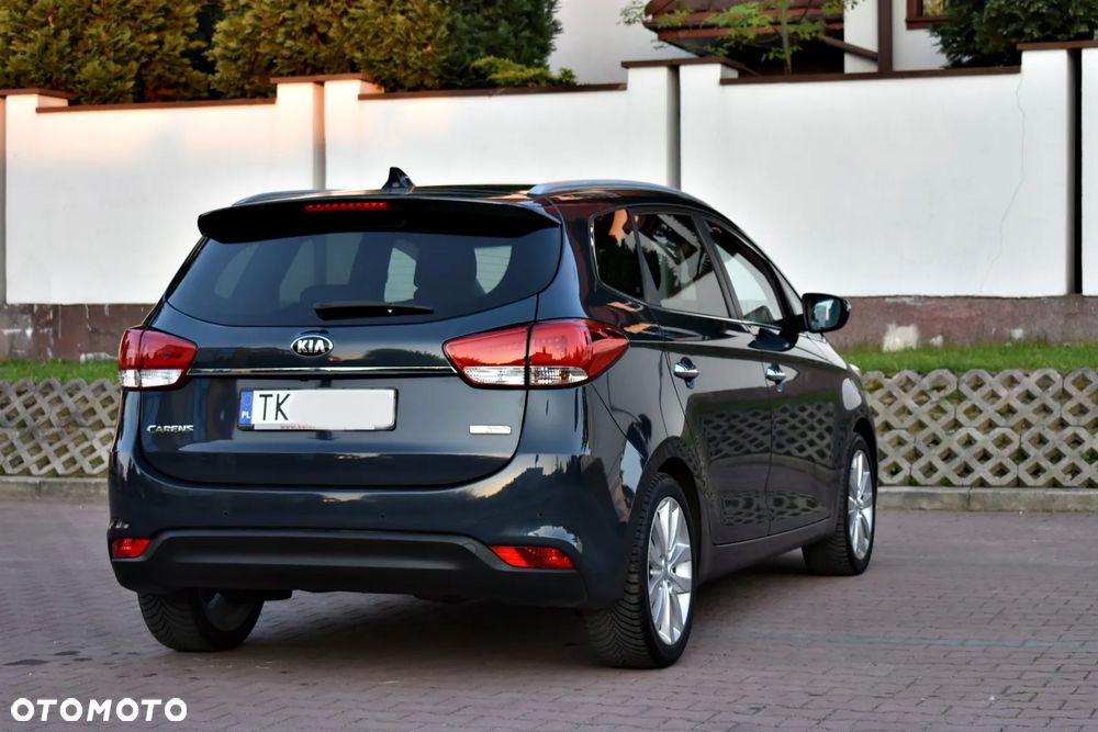 Kia Carens 1.6 GDI Business Line EU6 - 13