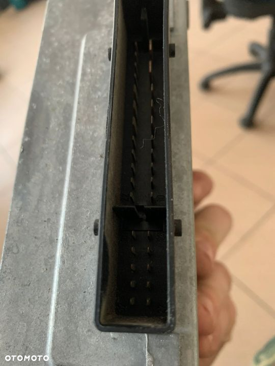 WZMACNIACZ AUDI A4 B8 8T0035223AR - 3