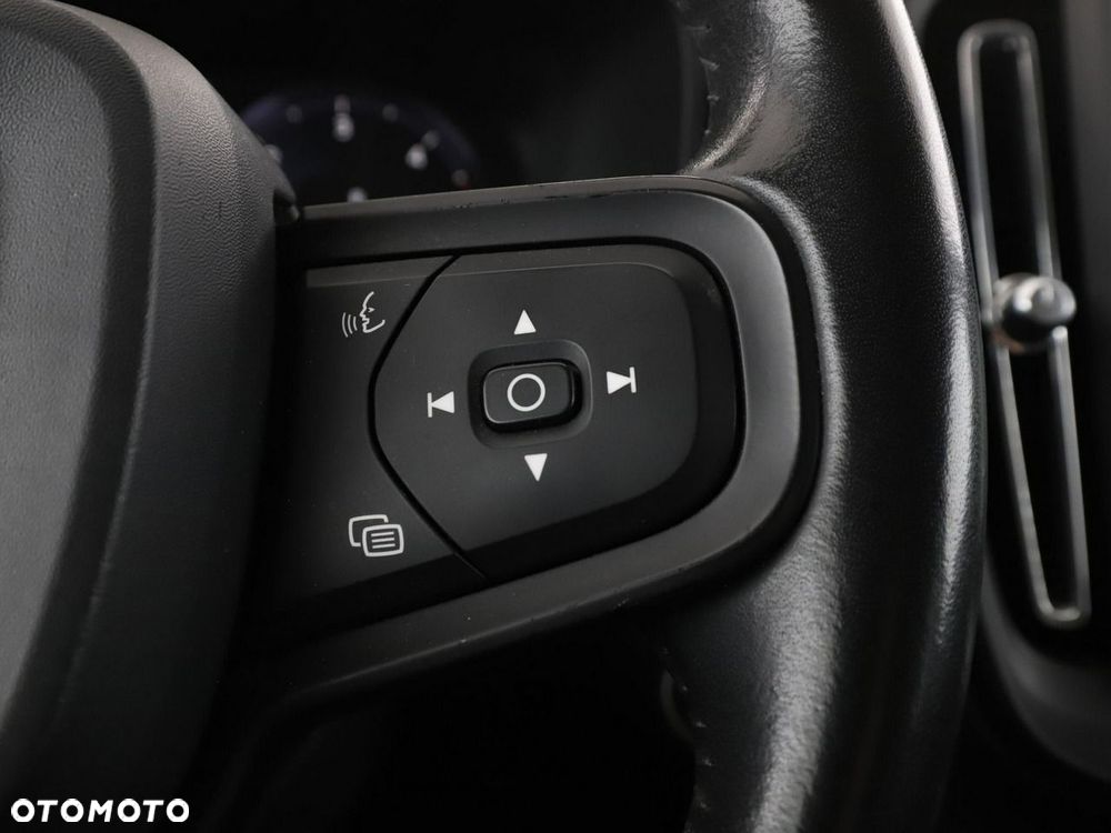 Volvo XC 40 D3 AWD - 31