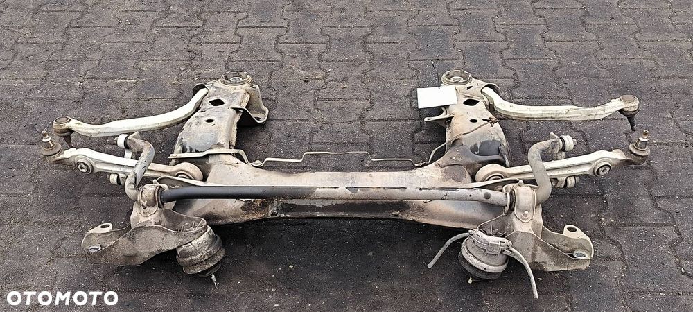 SANKI PRZEDNIE AUDI A4 B5 - 2