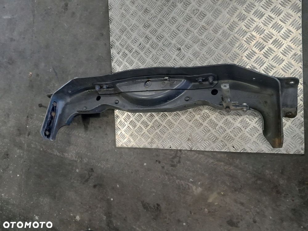 BELKA WZMOCNIENIE ZDERZAKA ZACZEP MERCEDES ATEGO III E6 A 9673100148 - 1