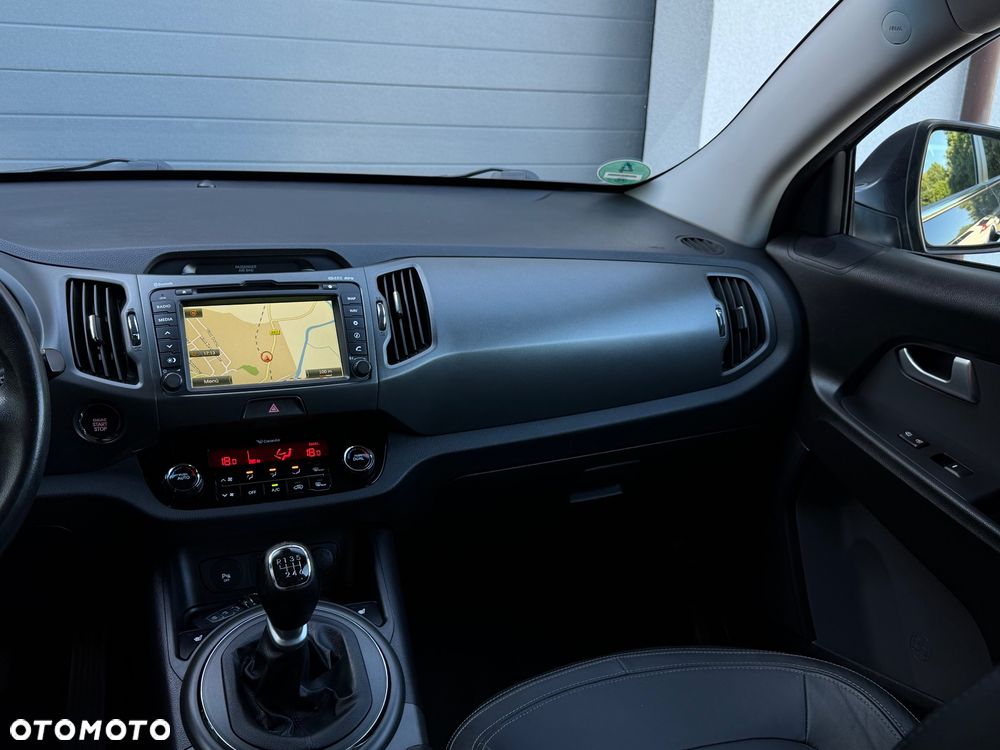 Kia Sportage 2.0 CRDI XL - 10