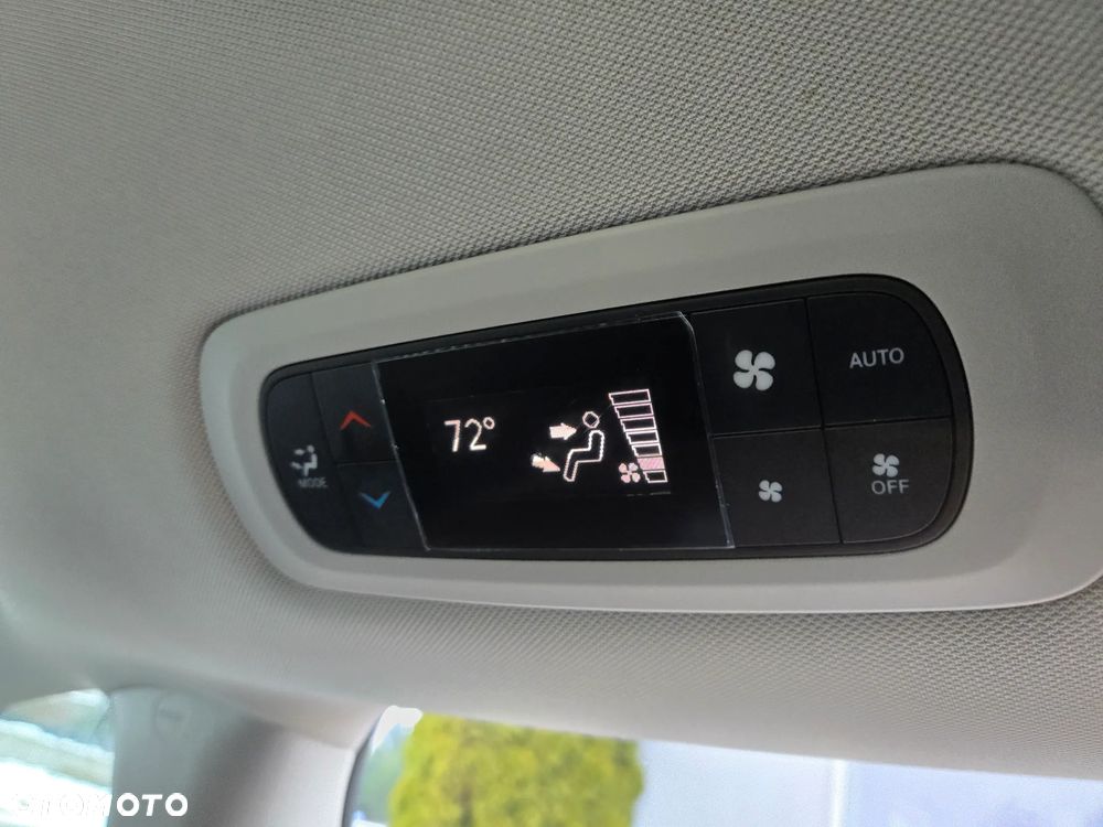 Chrysler Pacifica - 19