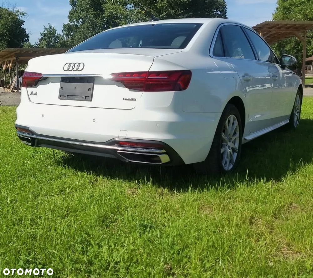 Audi A4 Limousine - 2
