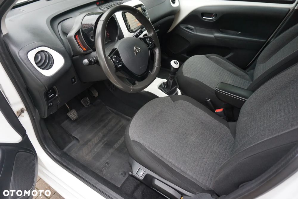 Citroën C1 1.2 Pure Tech Airscape Feel Edition - 17