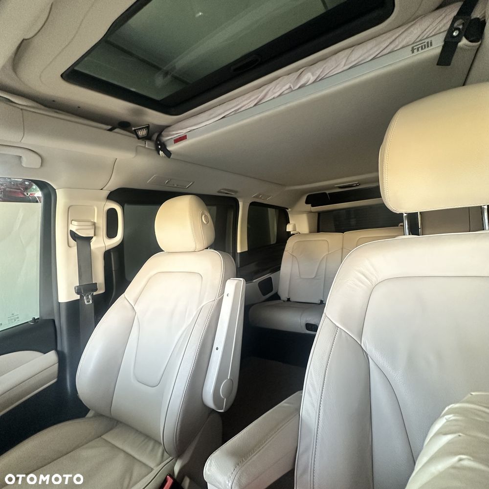 Mercedes-Benz Klasa V - 4