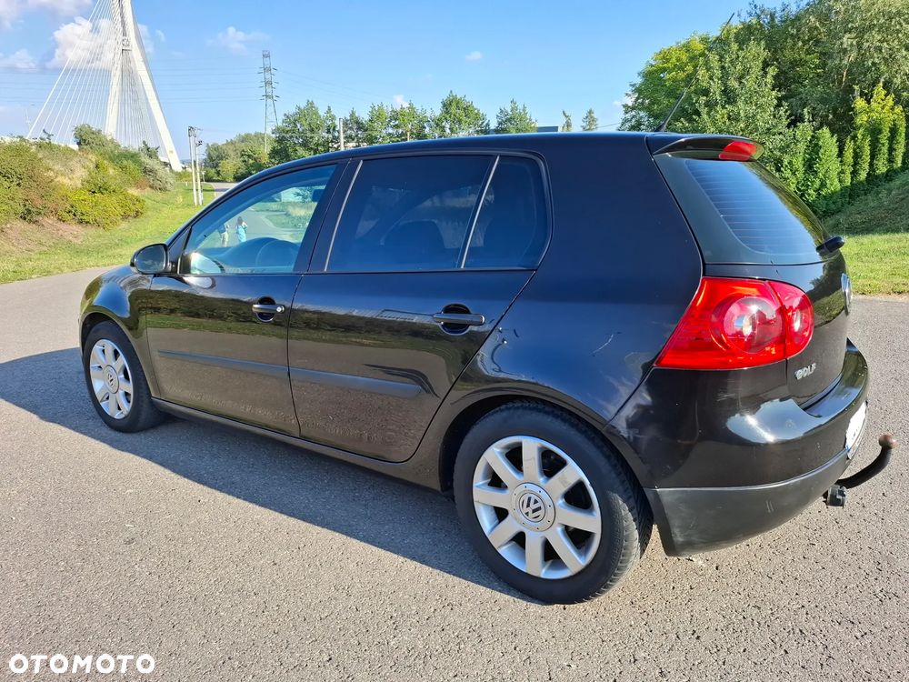 Volkswagen Golf 1.6 Comfortline - 22