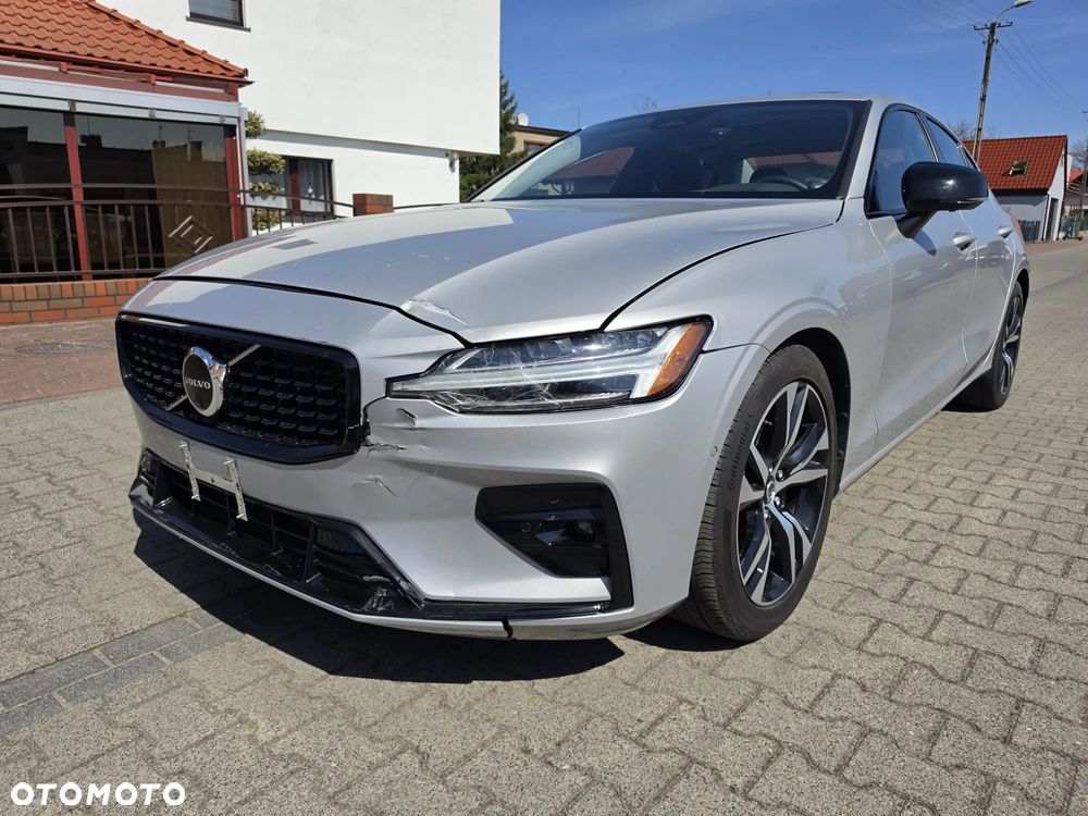 Volvo S60 T5 R-Design First Edition - 6