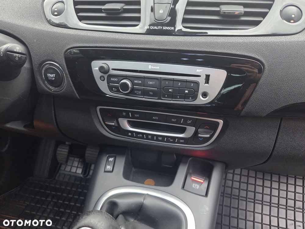 Renault Grand Scenic dCi 130 FAP Start & Stop Bose Edition - 23