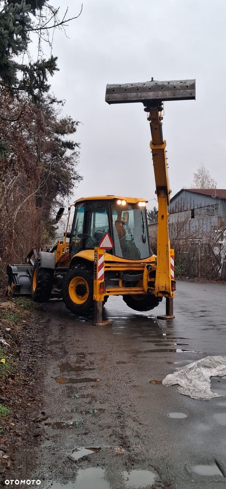 JCB JCB 4CX PLUS 2022r 790 mth 315 000 netto FV - 11
