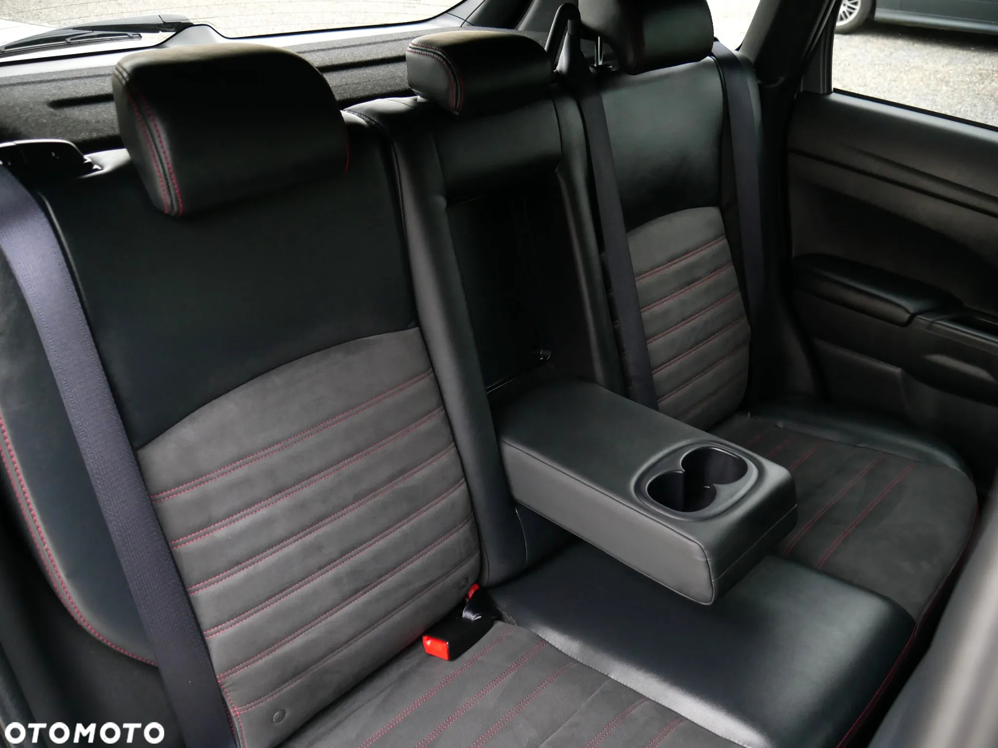 Mitsubishi ASX 2.0 Intense - 31