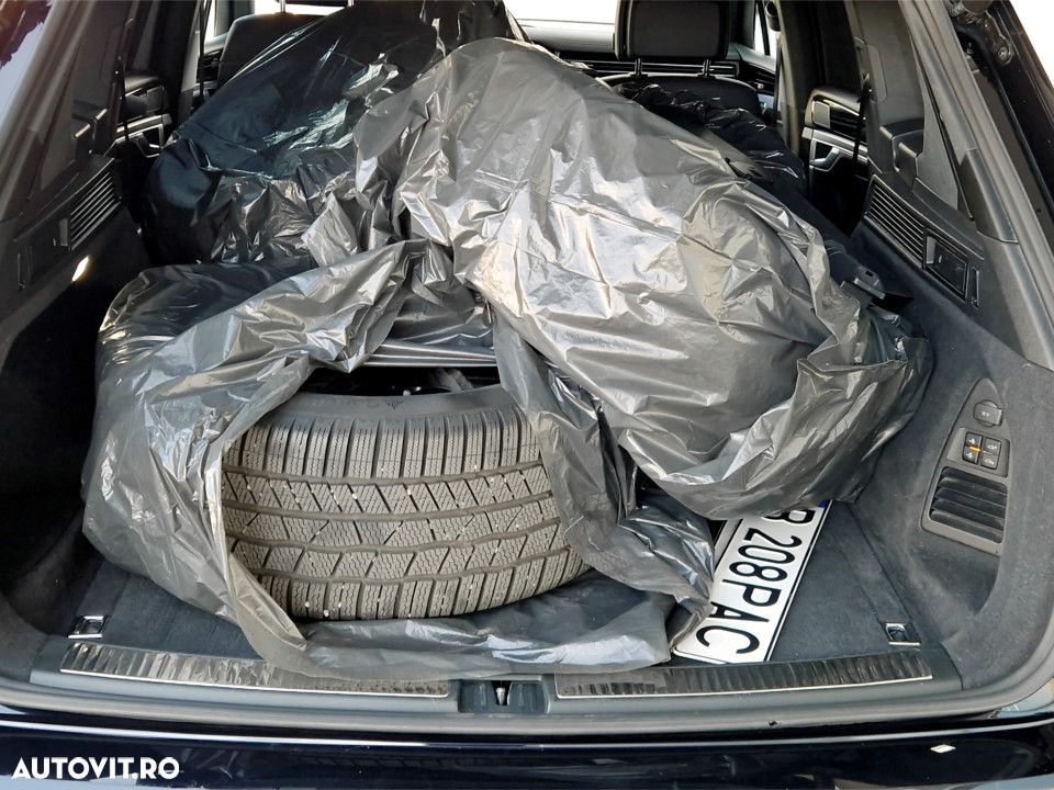 Volkswagen Touareg V6 TDI R-Style - 15