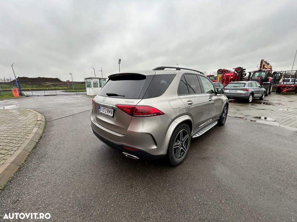Mercedes-Benz GLE 350 e 4MATIC - 4