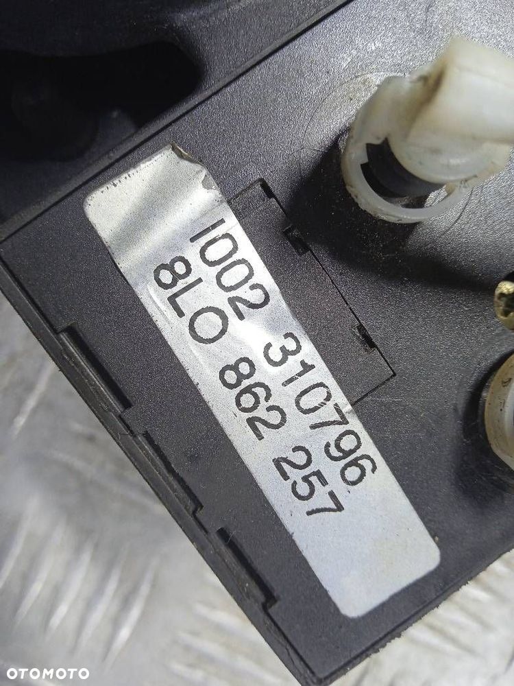 POMPA ZAMKA CENTRALNEGO AUDI A3 8L0862257 - 2