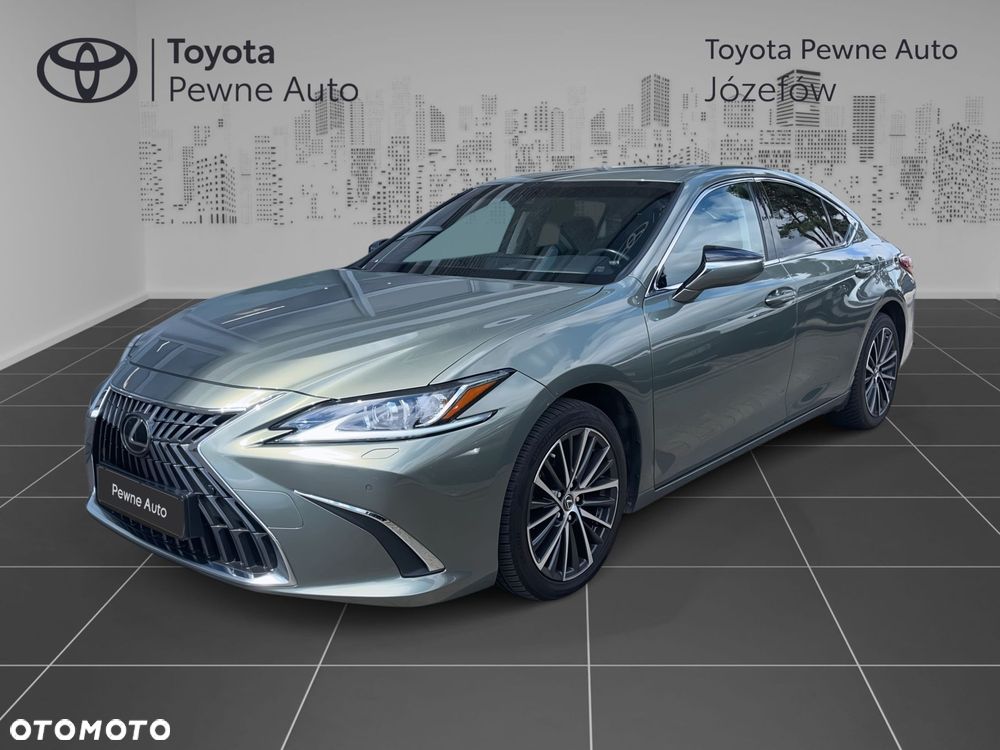 Lexus ES 300h Business Edition - 2