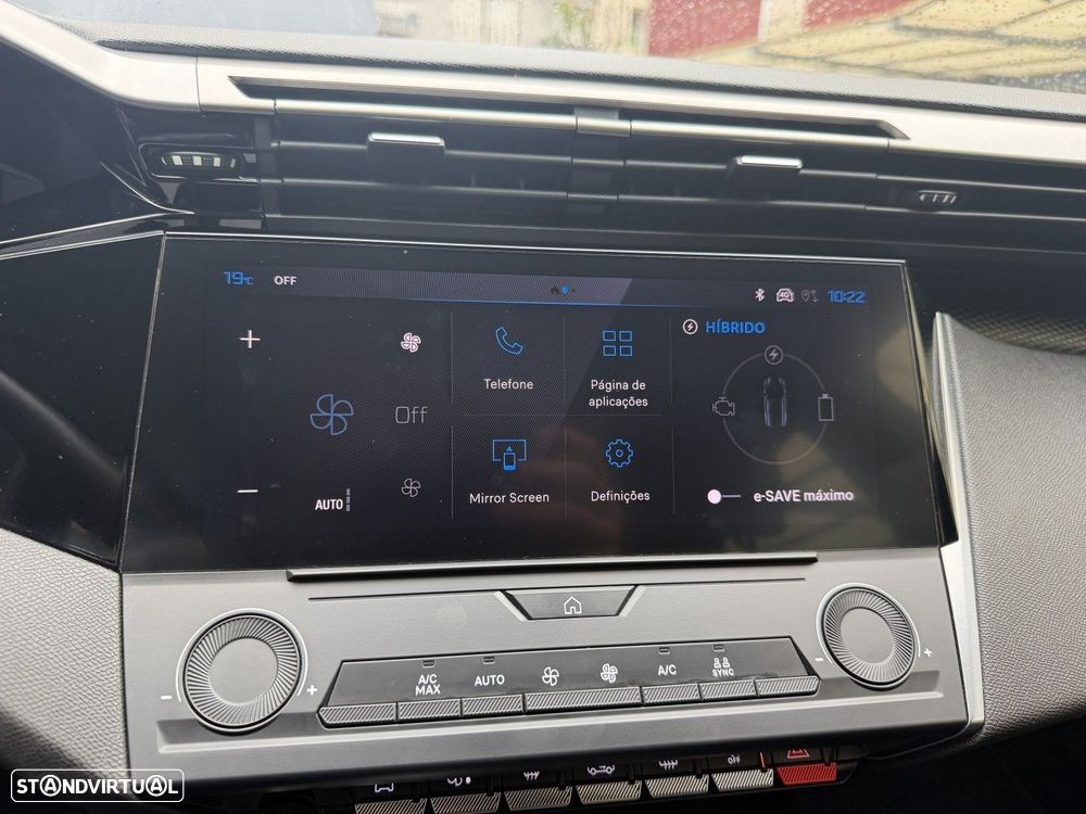 Peugeot 308 1.6 Hybrid Allure Pack e-EAT8 - 26