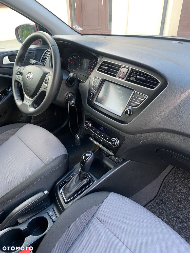 Hyundai i20 blue 1.0 T-GDI Active DCT Trend - 7