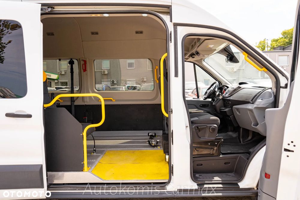 Ford Transit - 22