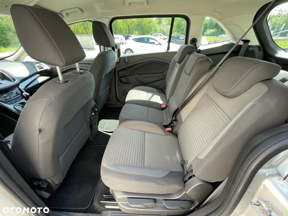 Ford Grand C-MAX 1.5 EcoBoost Start-Stopp-System Titanium - 21