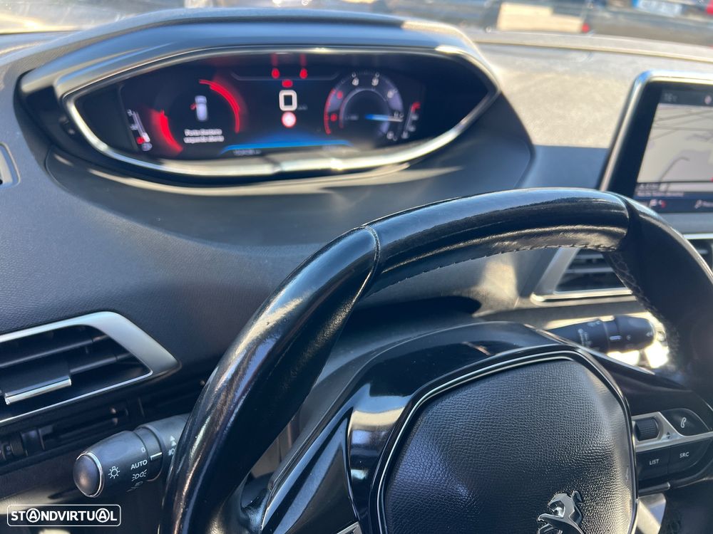 Peugeot 3008 1.5 BlueHDi Allure - 8