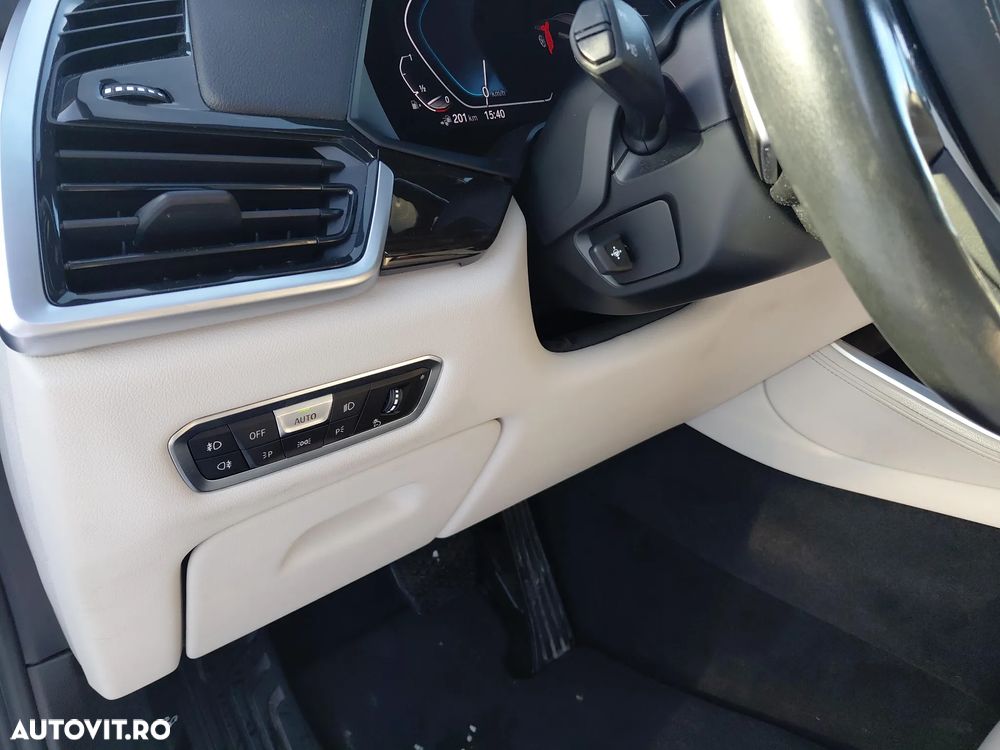 BMW X5 xDrive45e xLine - 24