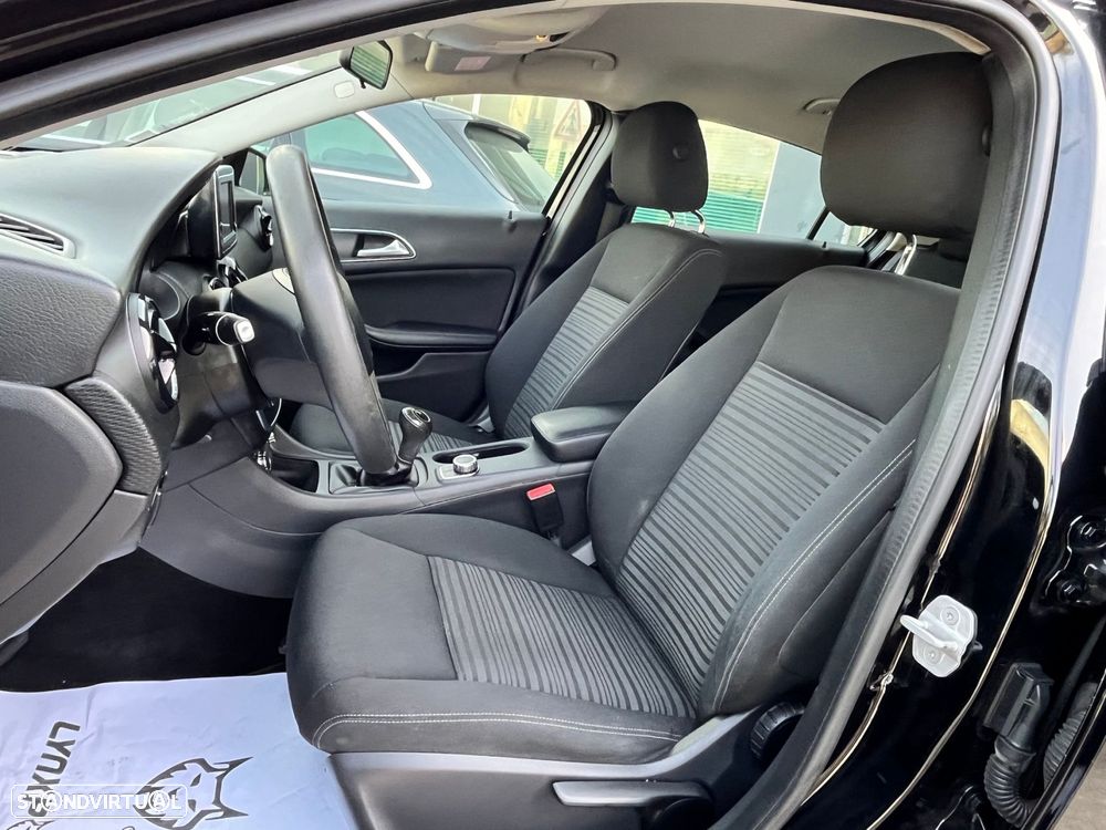 Mercedes-Benz A 180 - 12