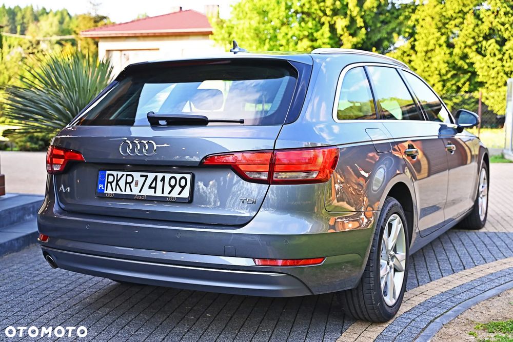 Audi A4 Avant 2.0 TDI Sport S tronic - 18