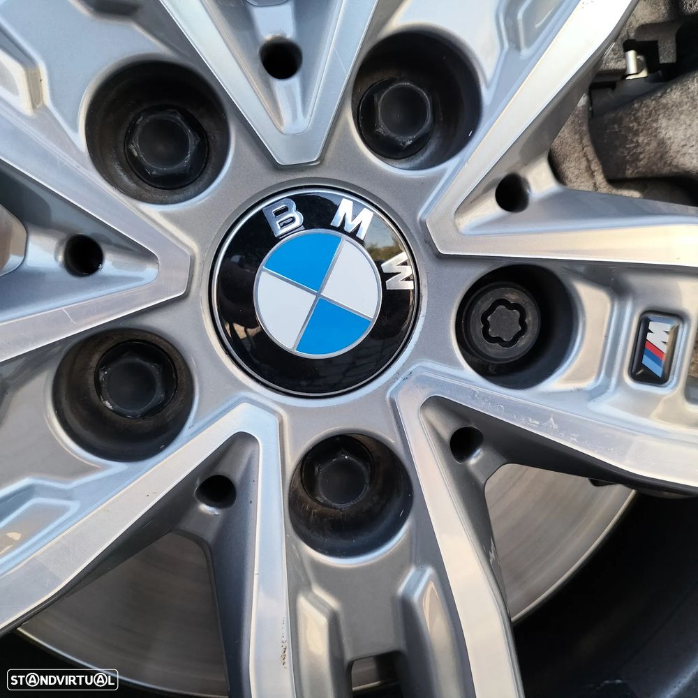 BMW 118 d Pack M - 16
