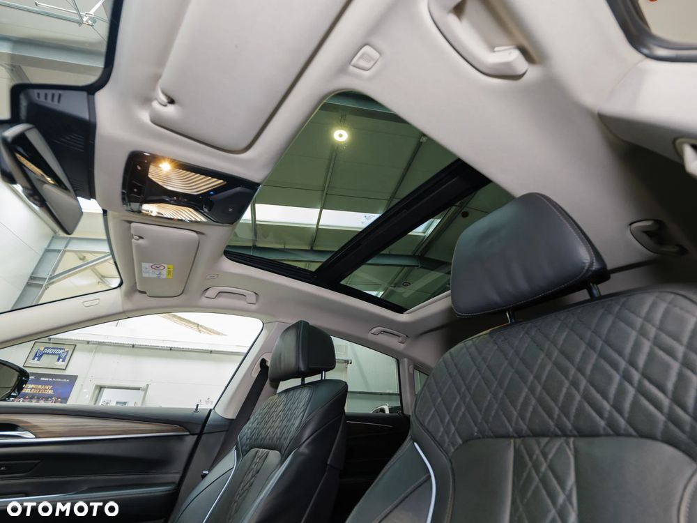 BMW Seria 6 640i xDrive - 37