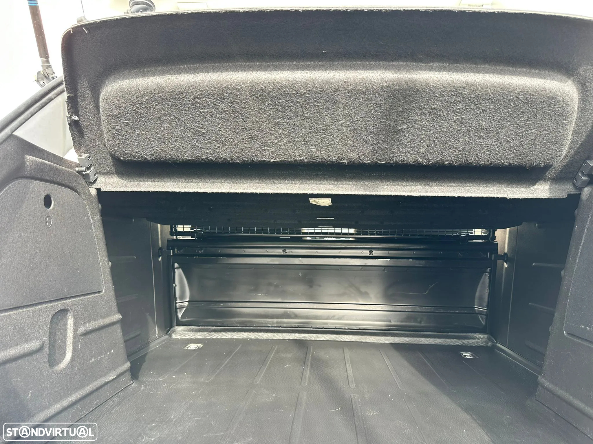 Opel Corsa E Van - 11