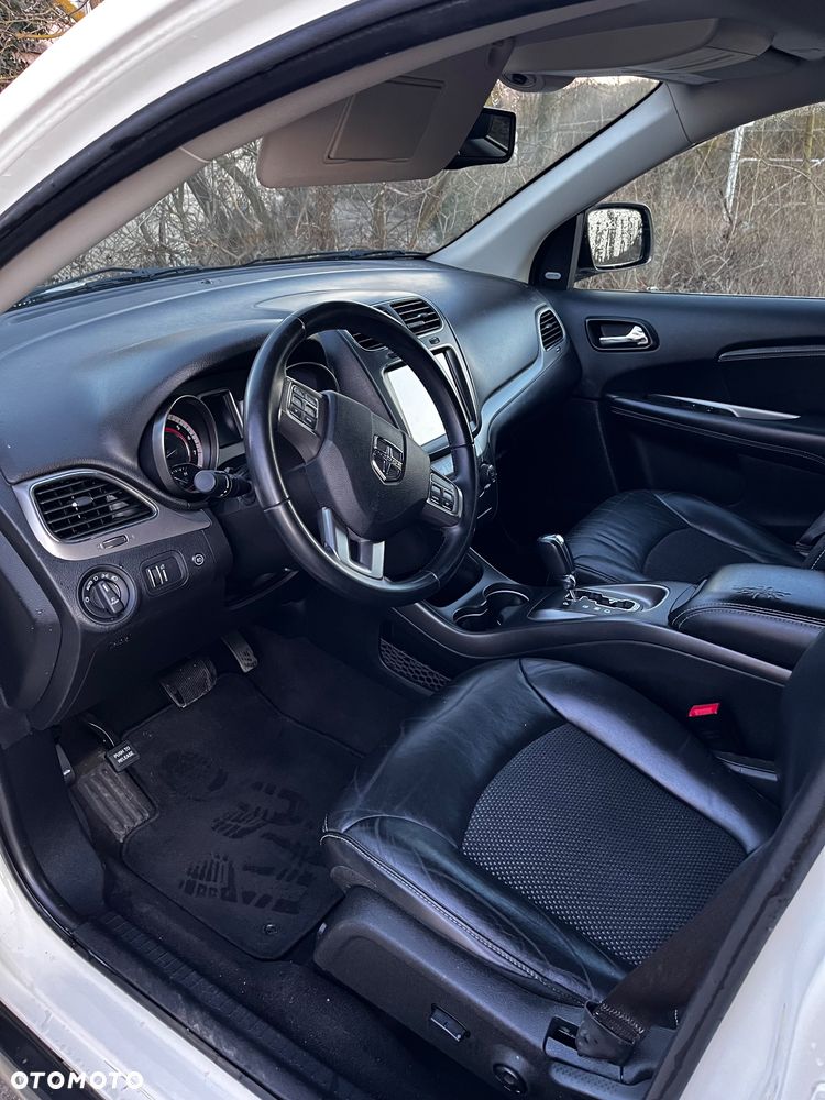 Dodge Journey - 3